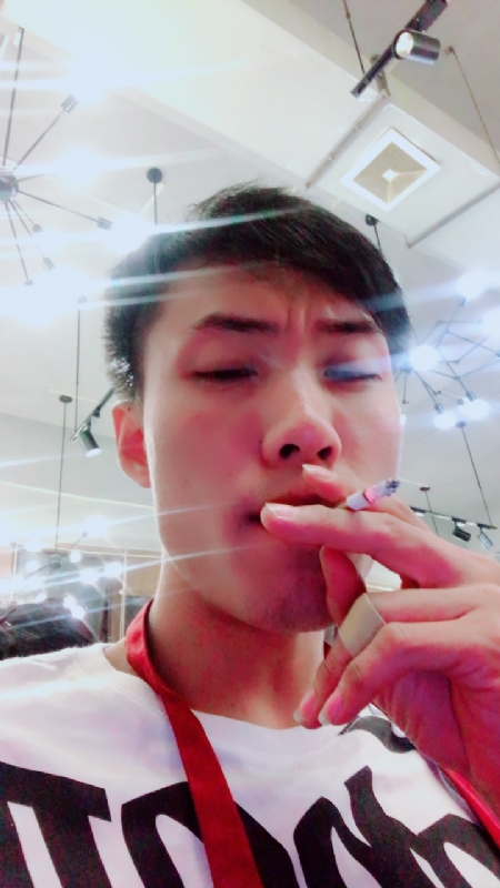 乐天的第四张照片--西藏中老年相亲网